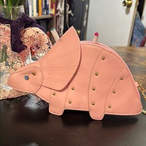 Pink Dinosaur-Shaped Clutch with Gold Accents